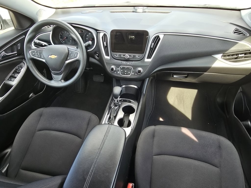 Used 2024 Chevrolet Malibu LT image 20
