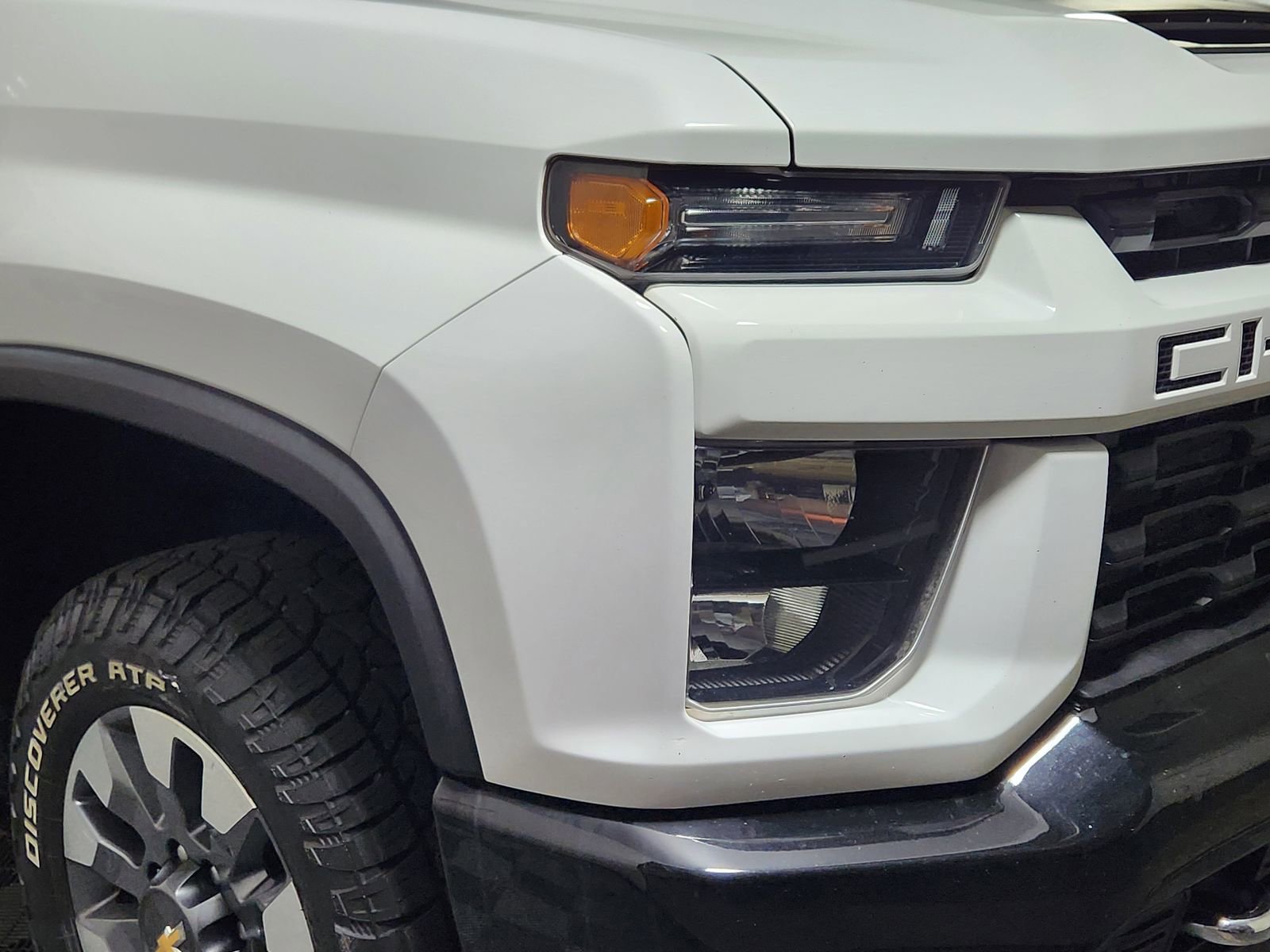 Used 2022 Chevrolet Silverado 2500 Custom w/ Custom Value Package image 9