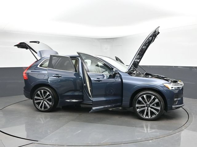 Used 2023 Volvo XC60 B5 Ultimate w/ Climate Package AWD/4WD image 49