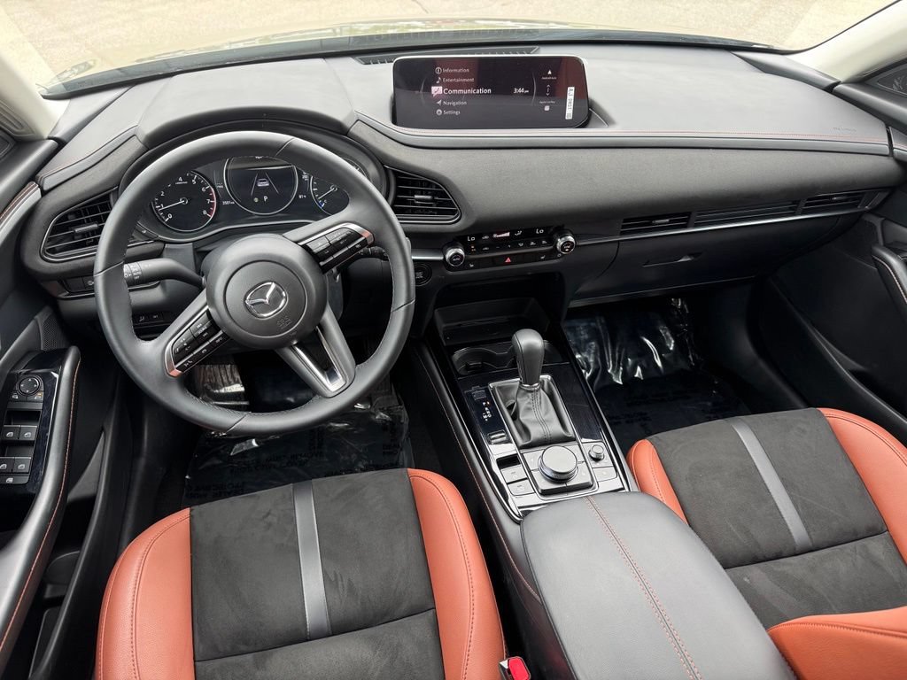 Certified 2025 MAZDA CX-30 Carbon AWD/4WD image 5