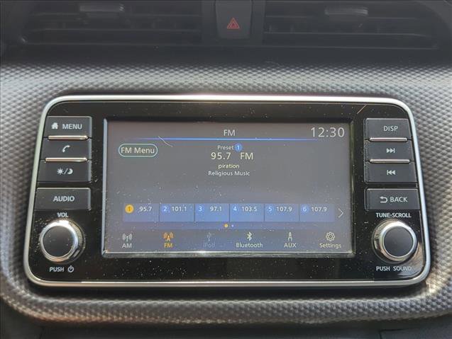 Used 2020 Nissan Kicks S FWD image 13