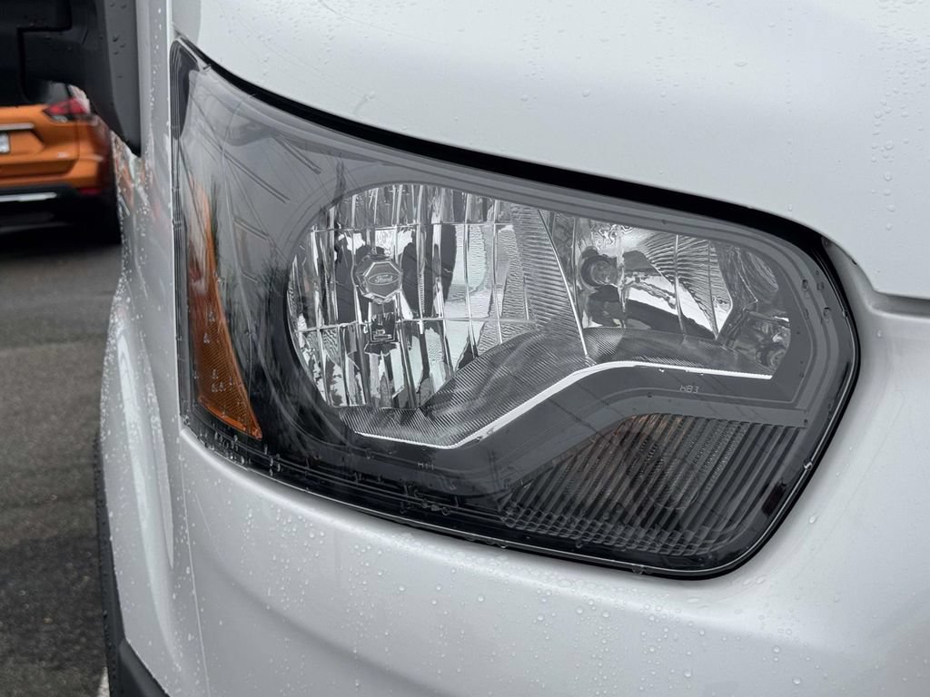 Used 2025 Ford Transit 250 Low Roof w/ Exterior Upgrade Package RWD image 11