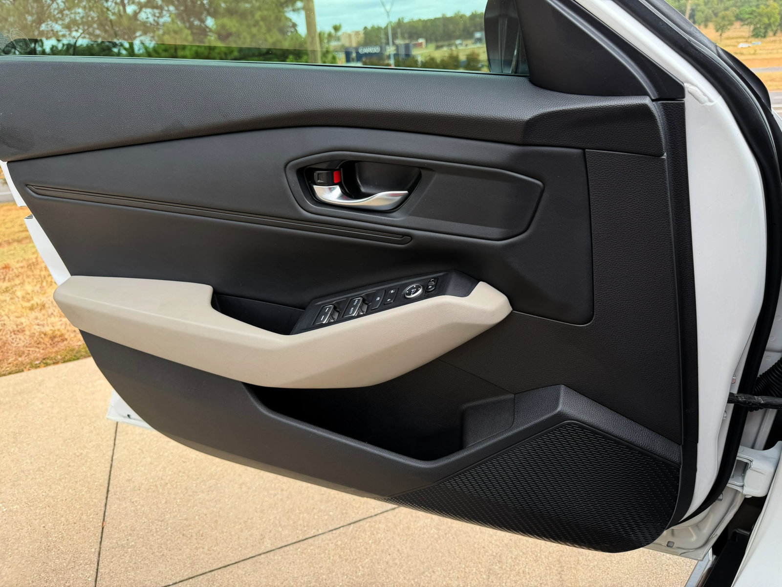 Used 2023 Honda Accord EX image 25