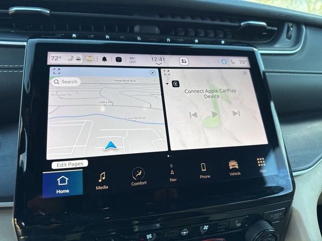 Certified 2023 Jeep Grand Cherokee Limited w/ Luxury Tech Group II image 5