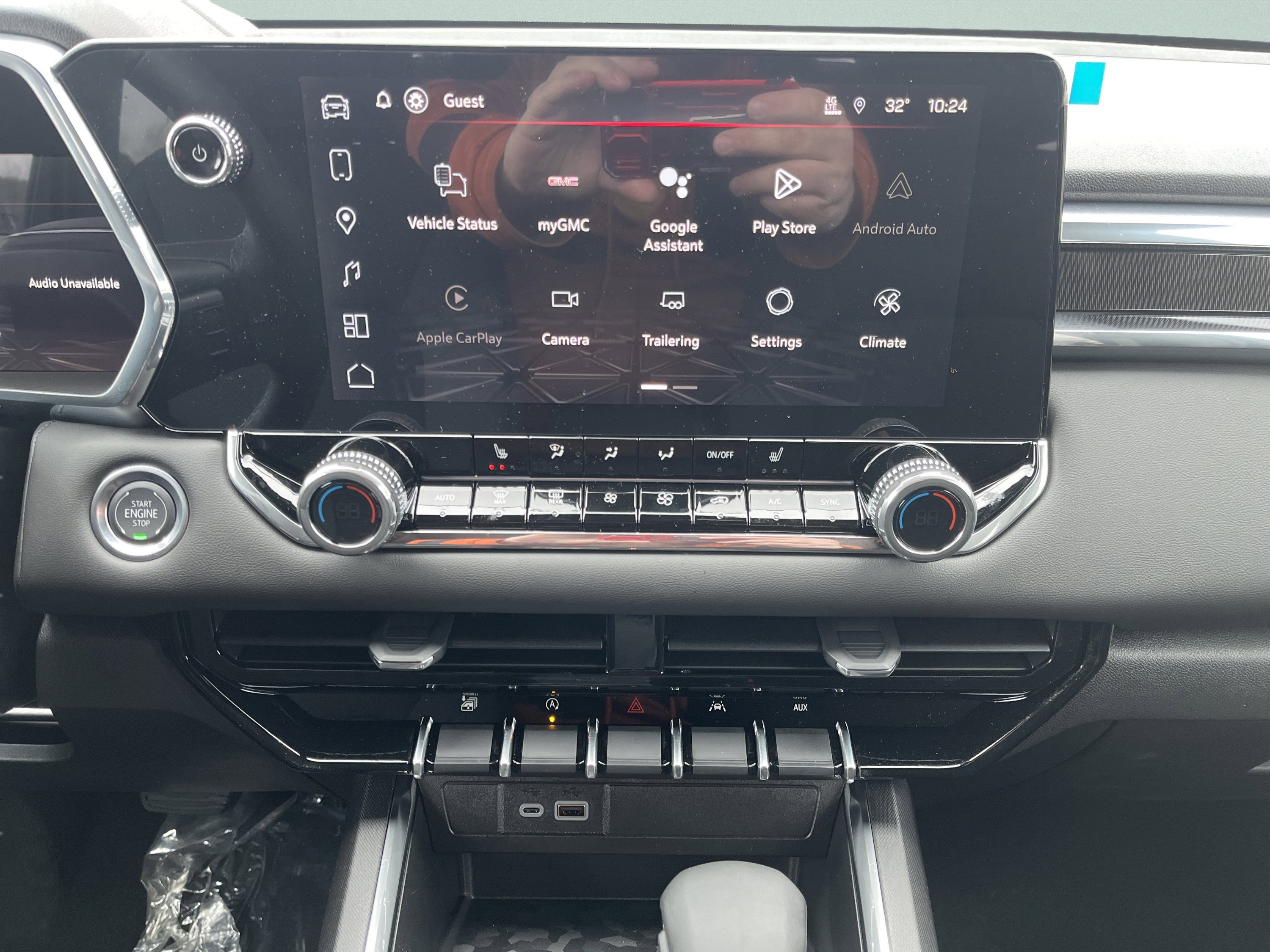 New 2026 GMC Canyon Elevation w/ Convenience Package image 24