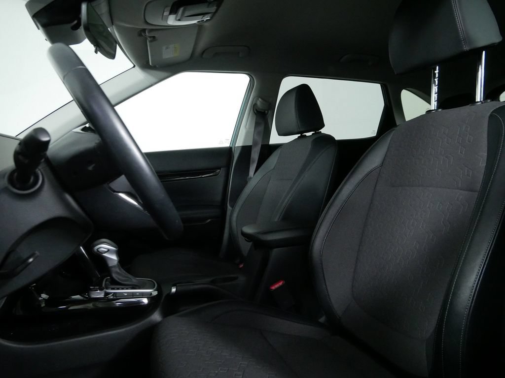 Used 2026 Kia Seltos S AWD/4WD image 17