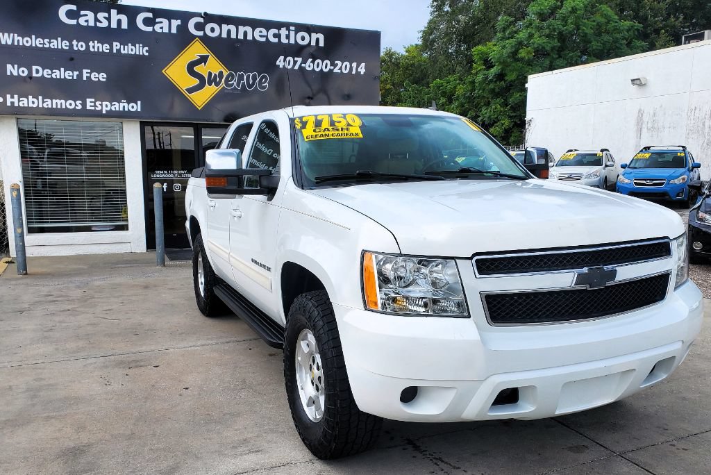 Used 2011 Chevrolet Avalanche LS RWD image 4