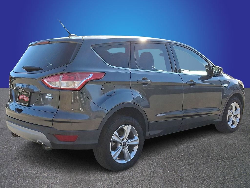 Used 2015 Ford Escape SE image 4