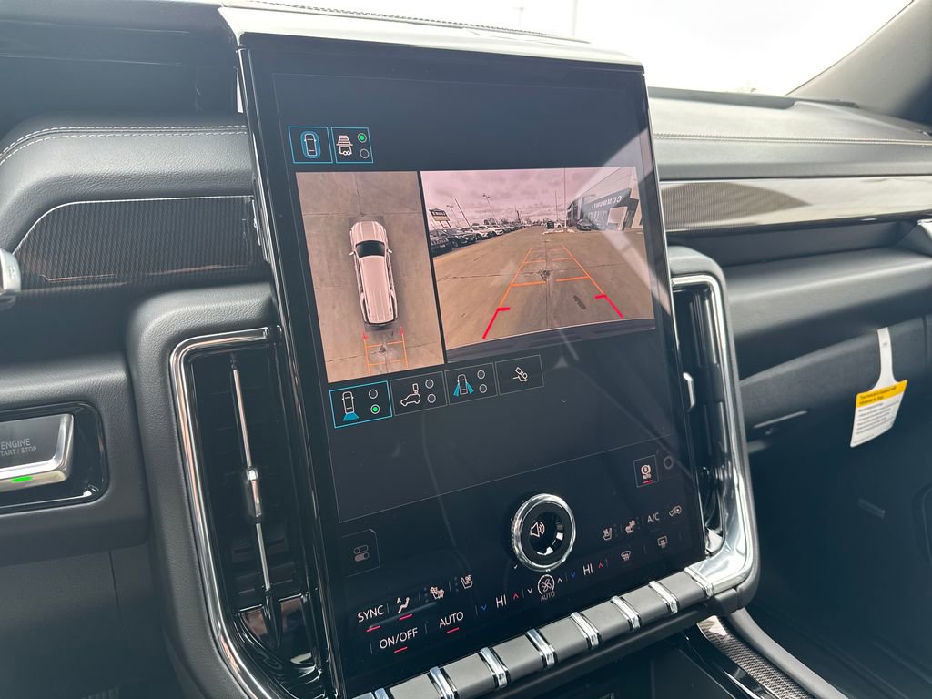 New 2026 GMC Yukon XL Elevation w/ Elevation Premium Package image 34