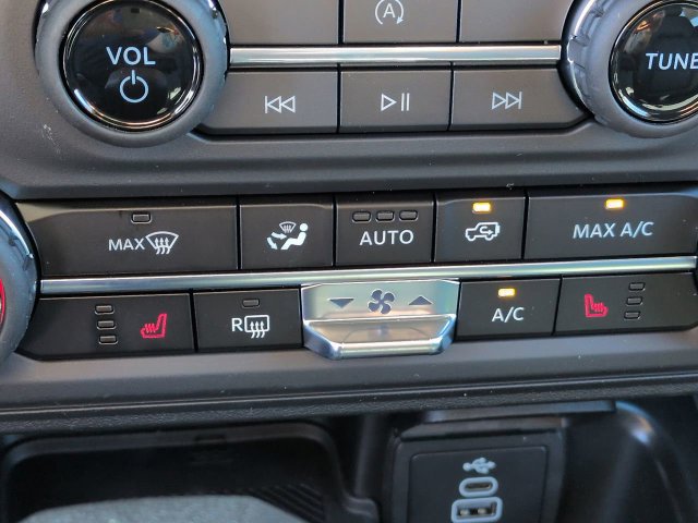 New 2026 Ford Bronco Big Bend AWD/4WD image 24