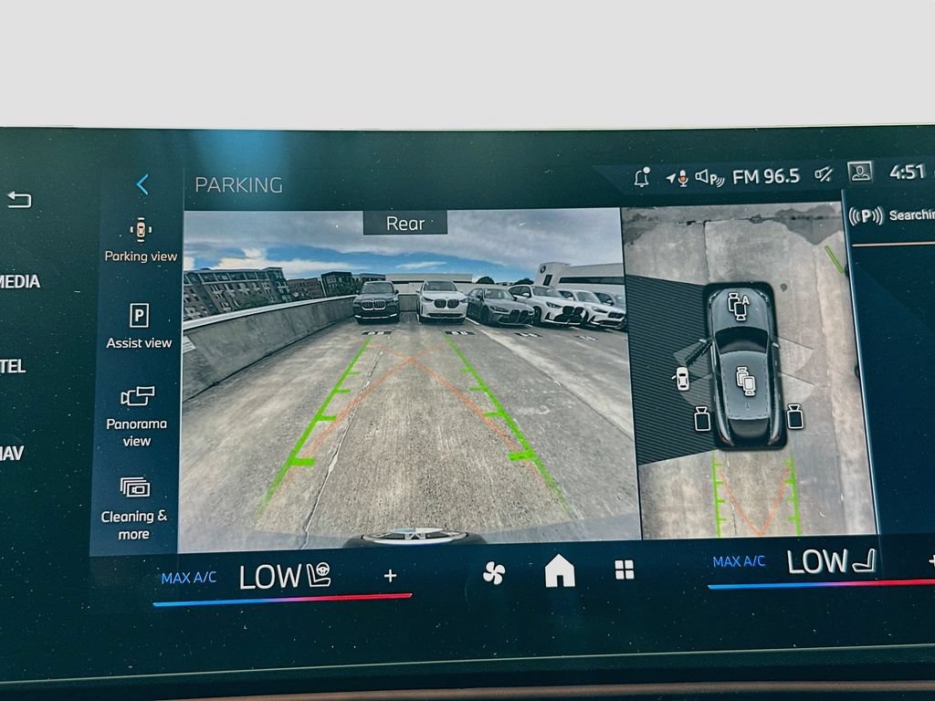 New 2026 BMW X2 xDrive28i w/ Technology Package AWD/4WD image 14