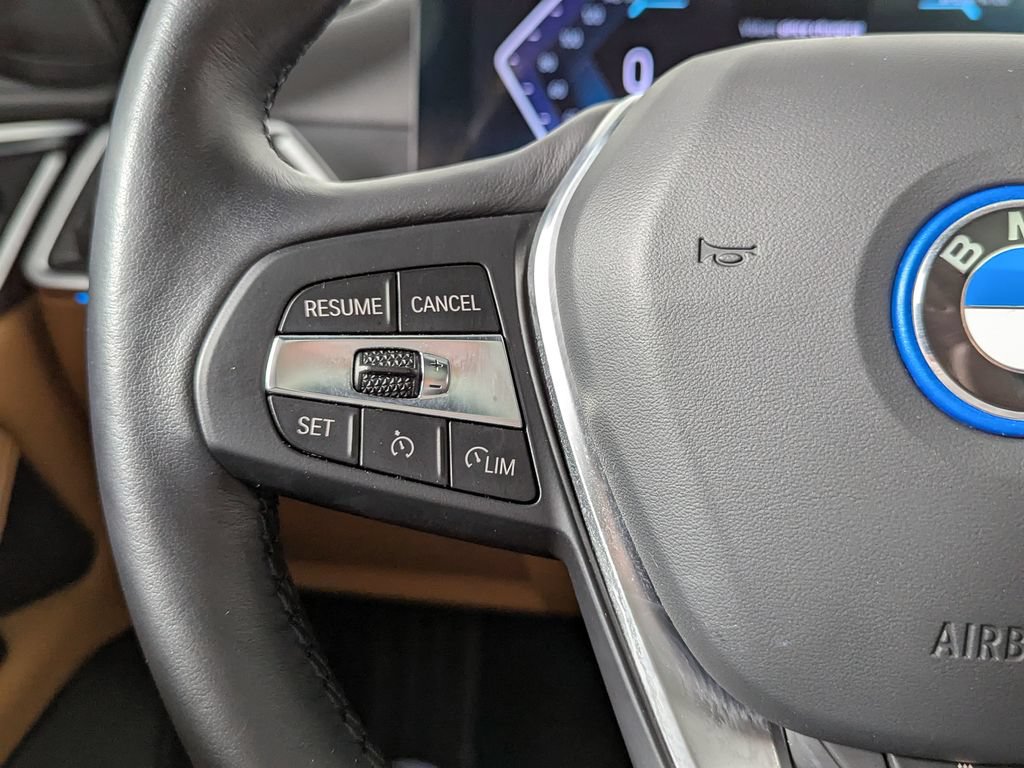 Certified 2023 BMW i4 eDrive35 w/ Premium Package RWD image 33