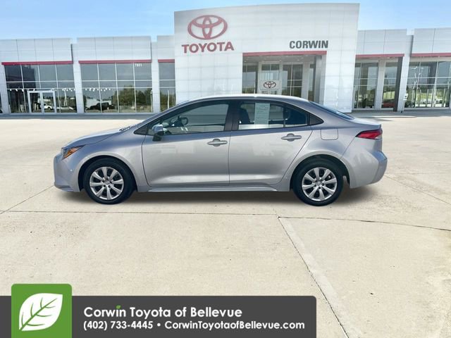 Used 2025 Toyota Corolla LE image 5