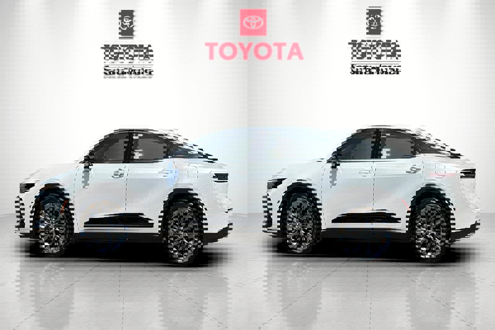 New 2026 Toyota Crown Limited image 8