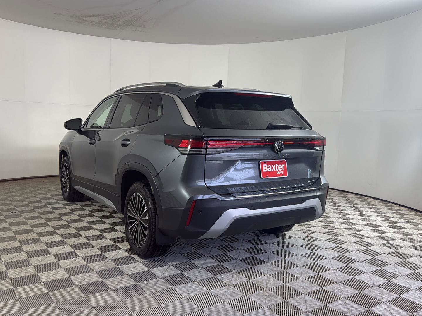 New 2026 Volkswagen Tiguan S AWD/4WD image 3