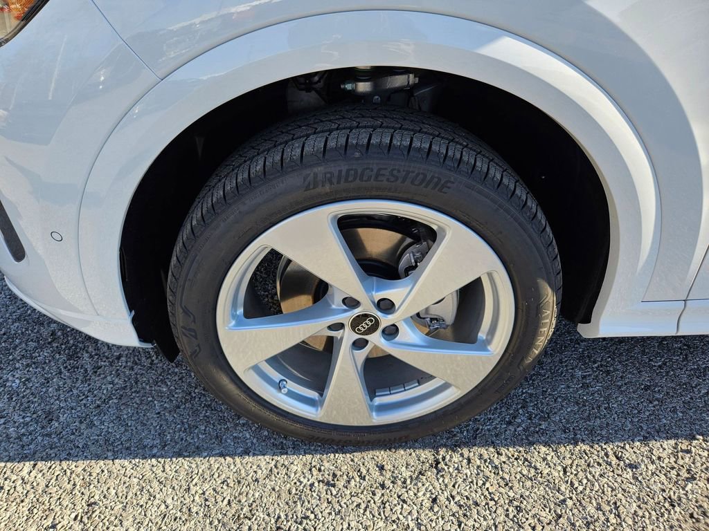 New 2025 Audi Q5 Premium Plus image 25