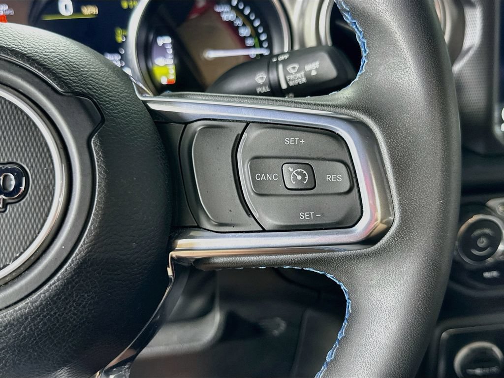Used 2023 Jeep Wrangler Unlimited Rubicon 4xe AWD/4WD image 24