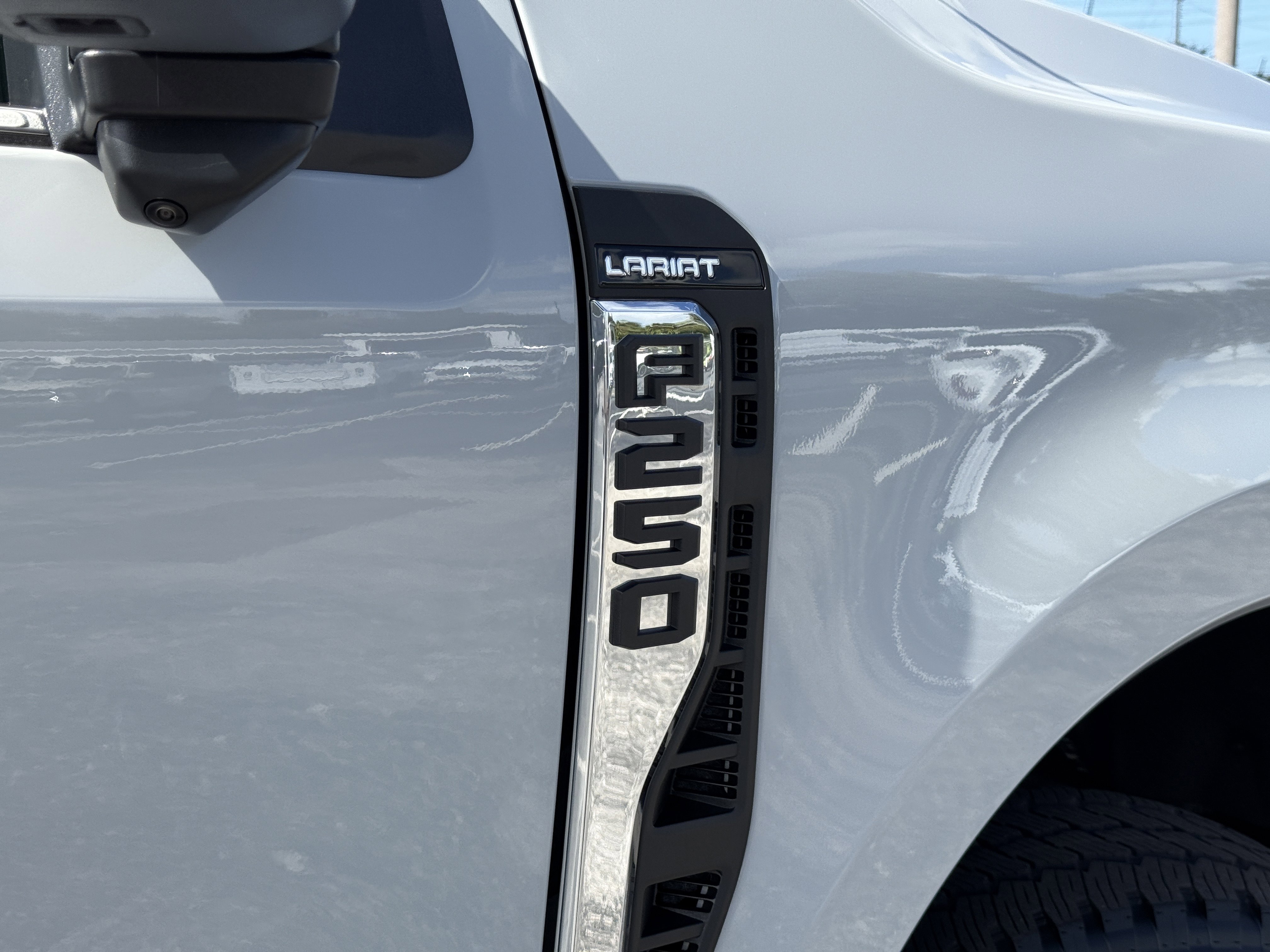 New 2026 Ford F250 Lariat image 9