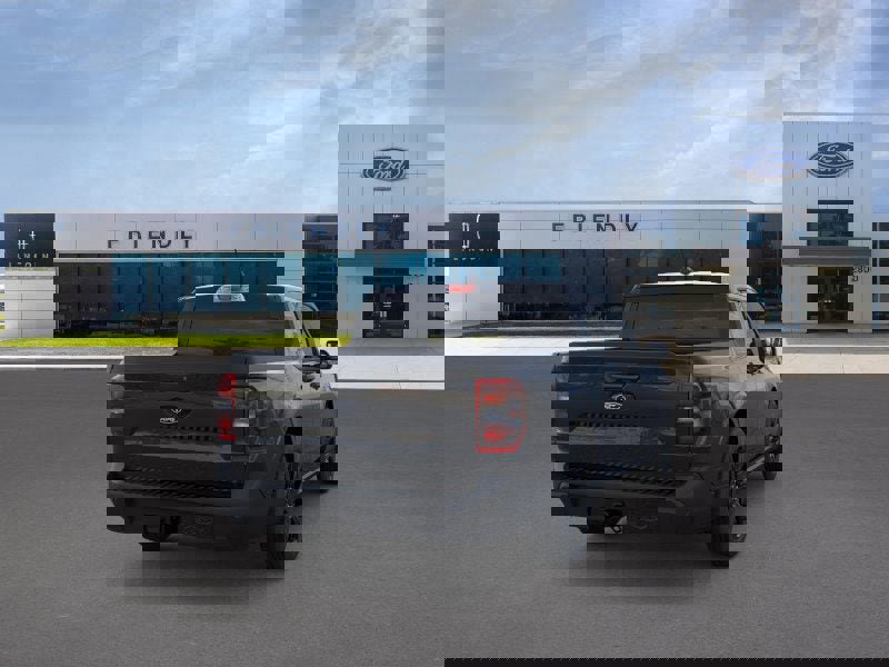 New 2025 Ford Maverick XLT w/ XLT Luxury Package image 8