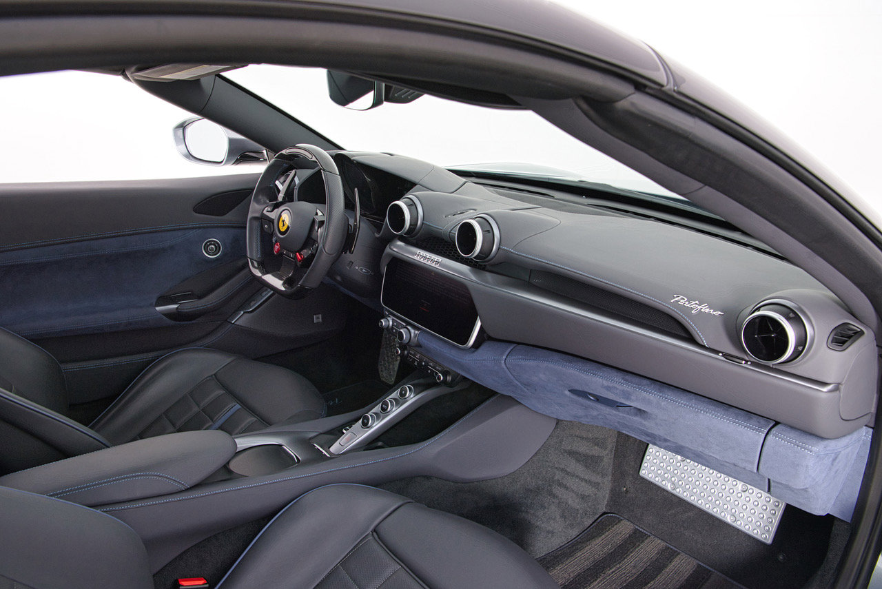 Certified 2019 Ferrari Portofino image 14