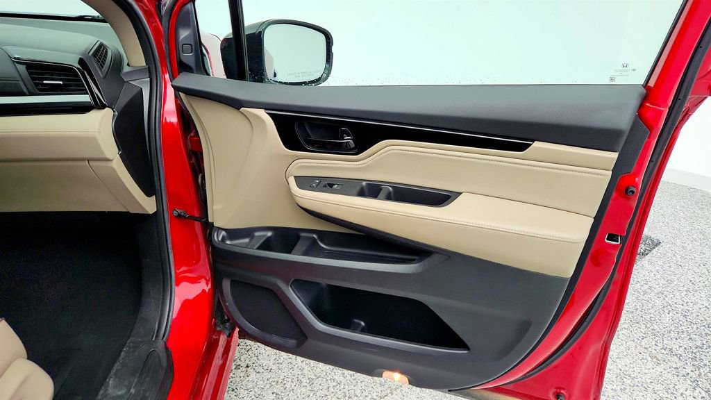Used 2023 Honda Odyssey Elite image 27