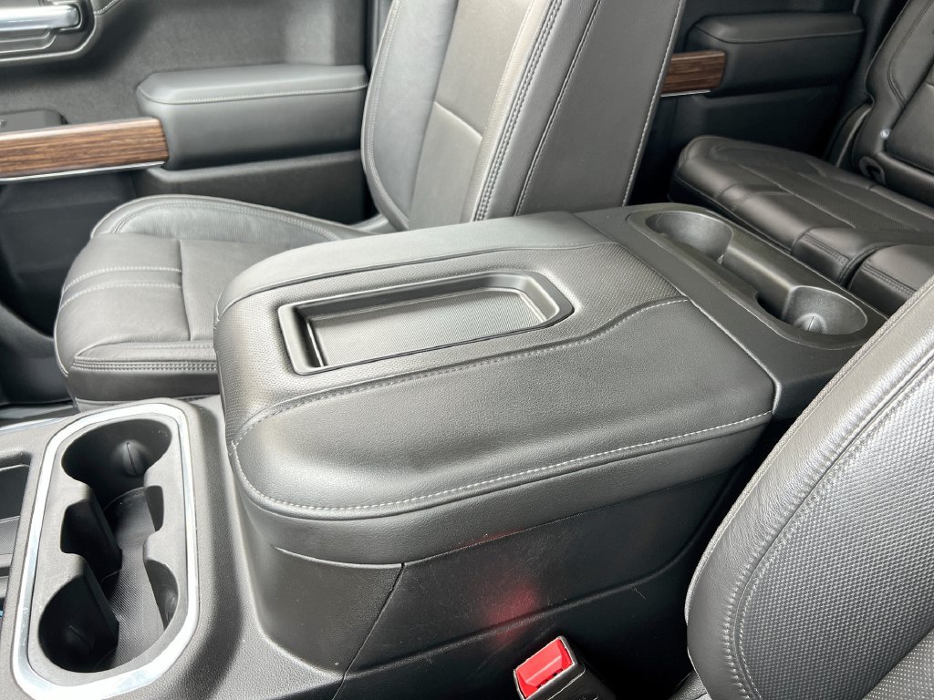 Used 2020 Chevrolet Silverado 1500 High Country w/ Technology Package AWD/4WD image 30