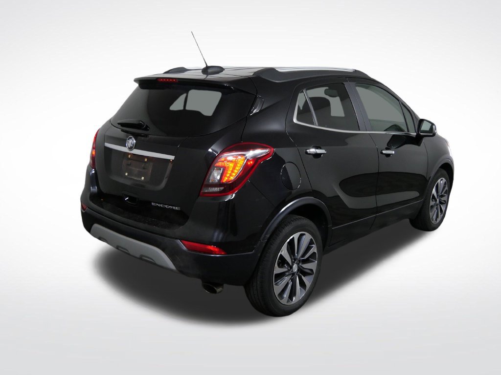Used 2019 Buick Encore Essence FWD image 3