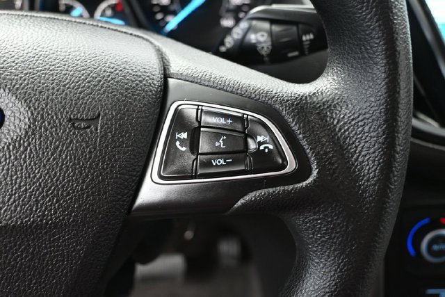 Used 2019 Ford Escape SE FWD image 21