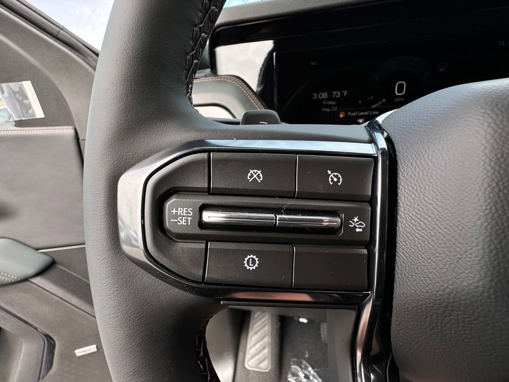 New 2026 GMC Yukon AT4 w/ AT4 Premium Package AWD/4WD image 30