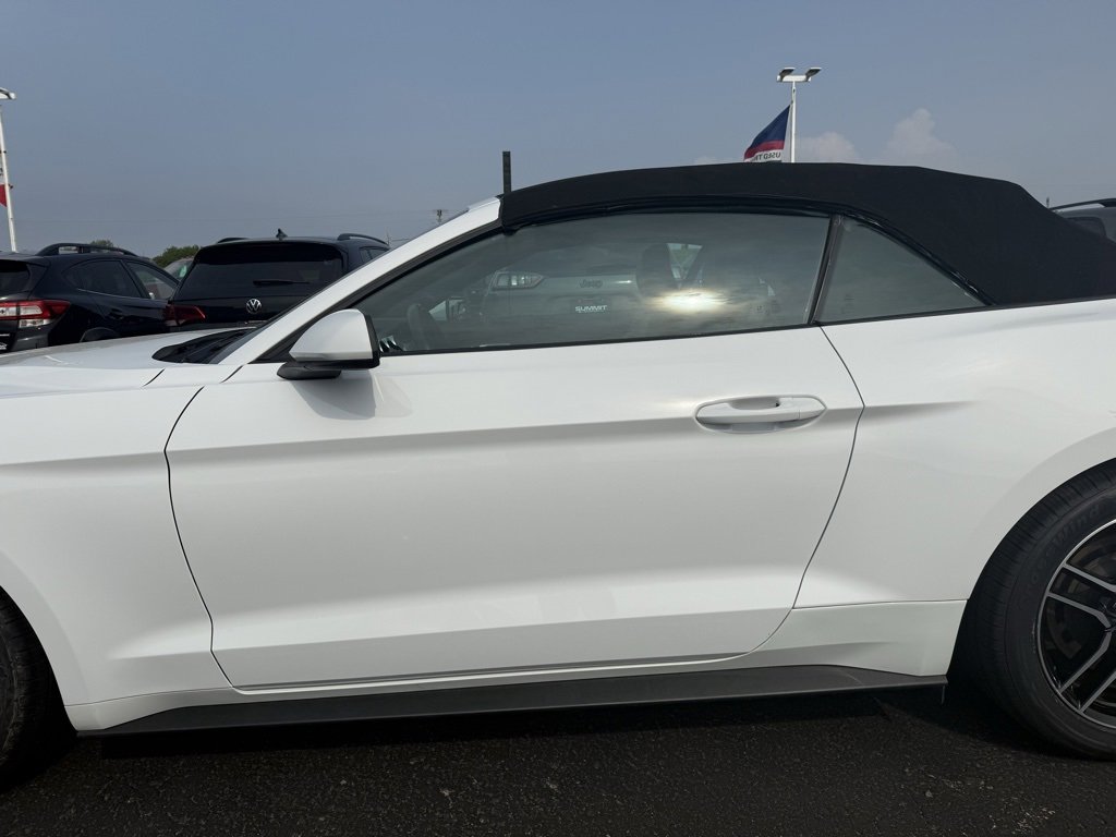 Used 2023 Ford Mustang Premium image 27