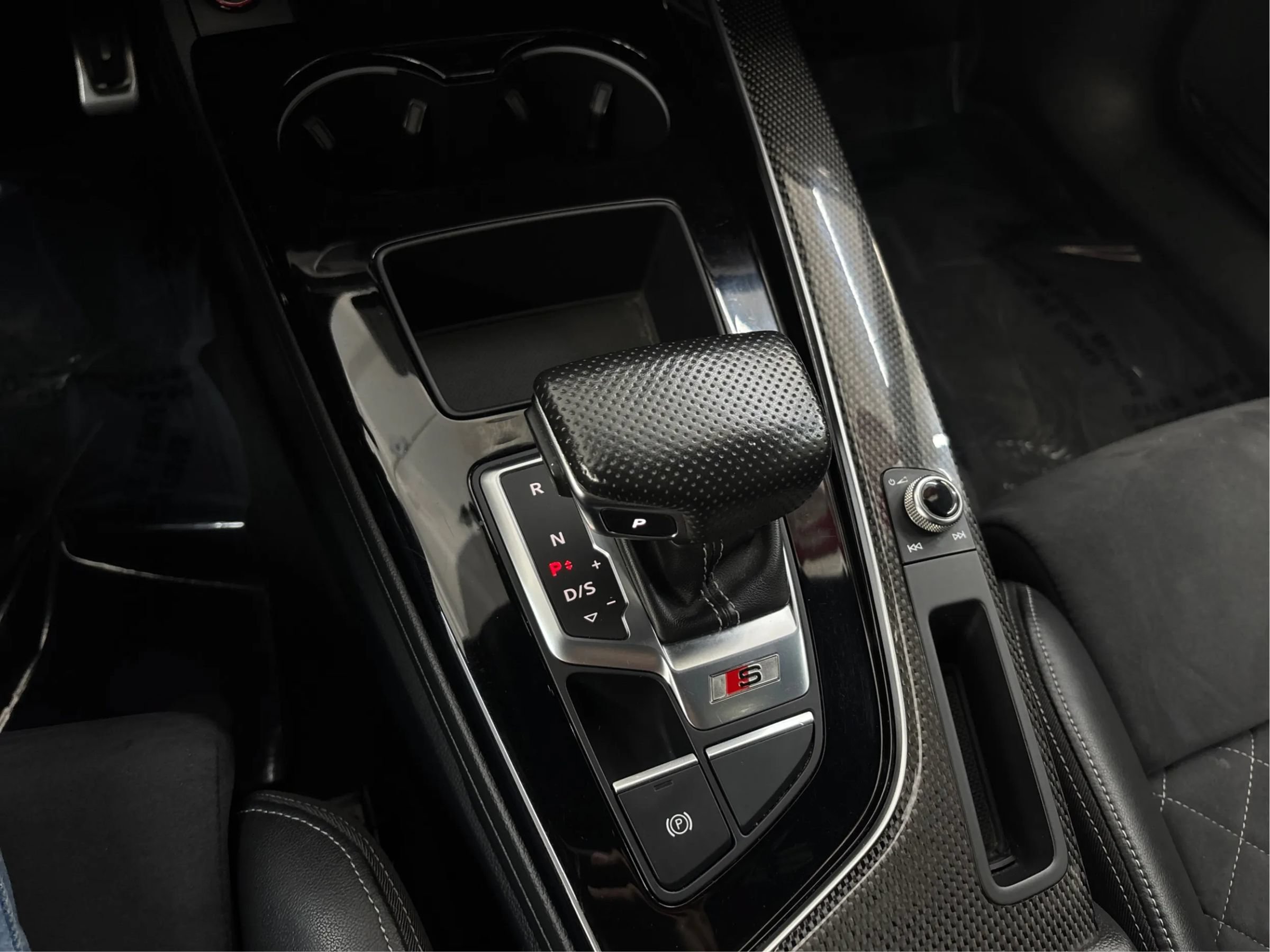 Used 2023 Audi S4 Premium w/ Convenience Package AWD/4WD image 45