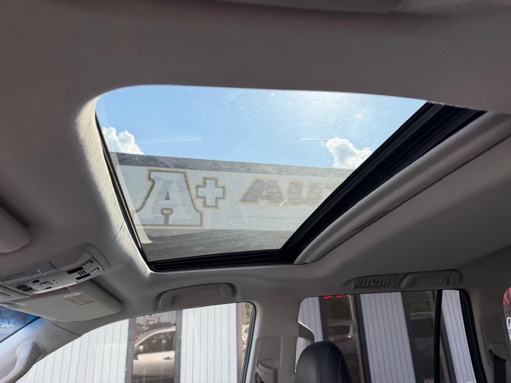 Used 2018 Lexus GX 460 Premium w/ Premium Package AWD/4WD image 17