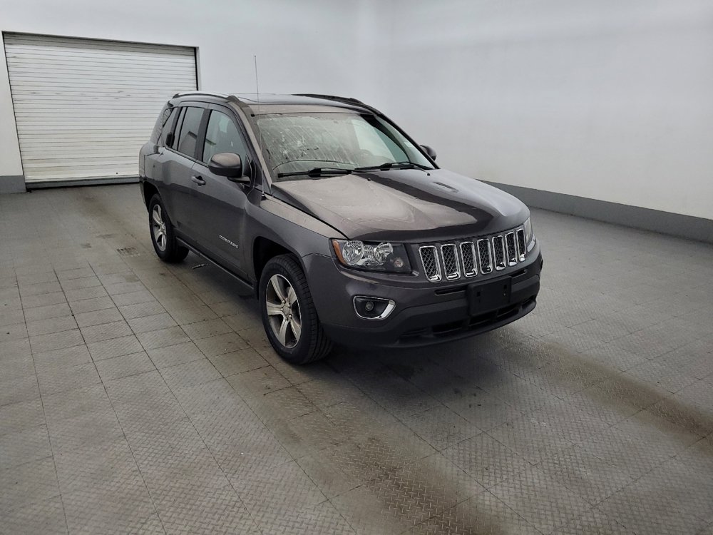 Used 2017 Jeep Compass High Altitude AWD/4WD image 13