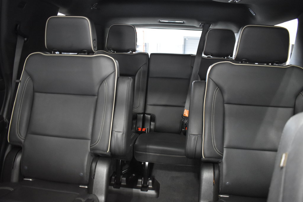 Used 2021 Chevrolet Tahoe Premier w/ Premium Package AWD/4WD image 36