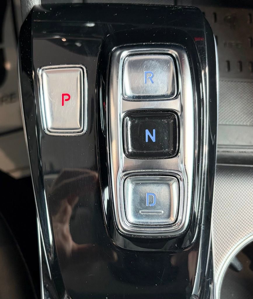Used 2020 Hyundai Sonata Limited FWD image 14
