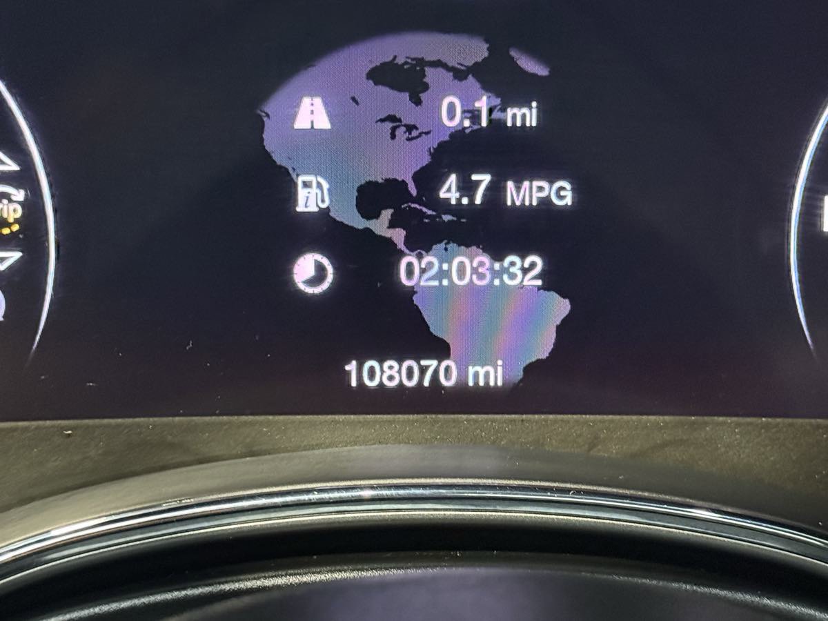 Used 2021 Jeep Grand Cherokee Trailhawk AWD/4WD image 19