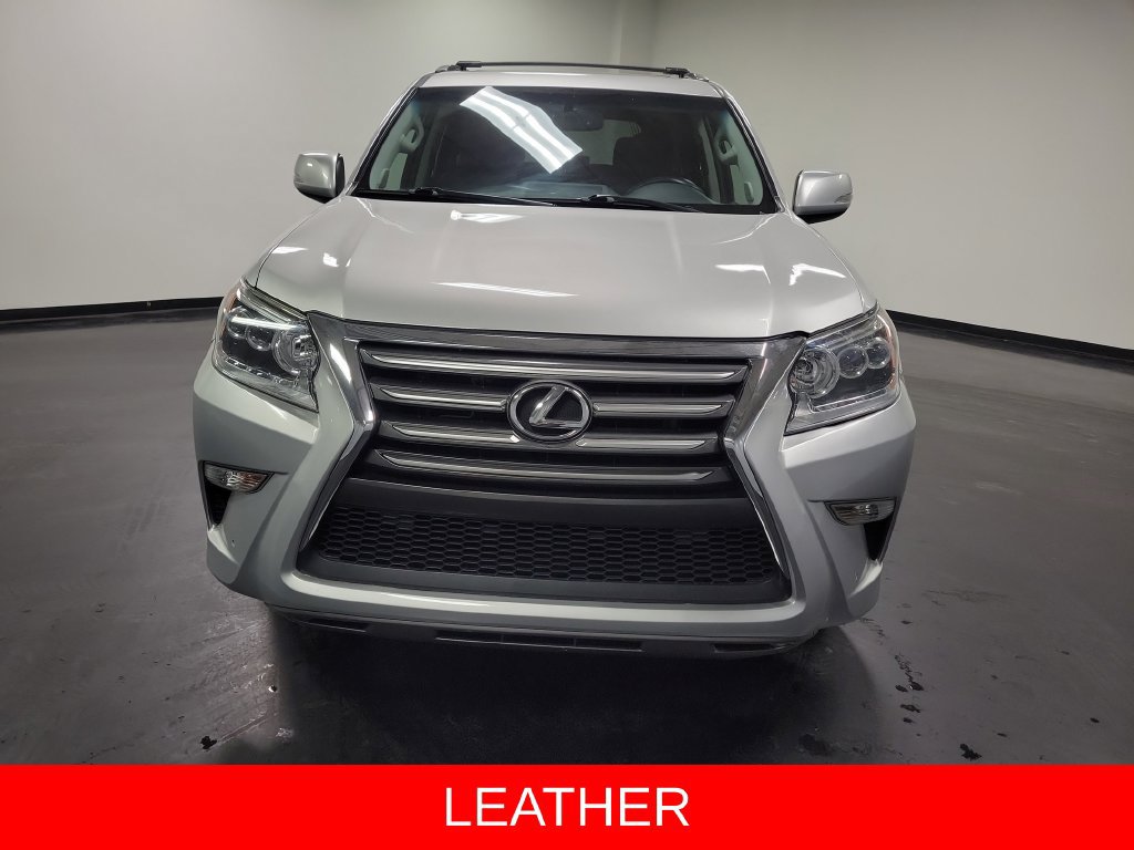 Used 2018 Lexus GX 460 w/ Navigation Package AWD/4WD image 2