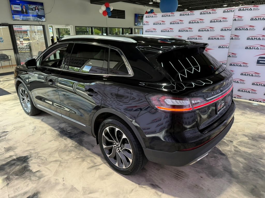 Used 2021 Lincoln Nautilus Reserve AWD/4WD image 9