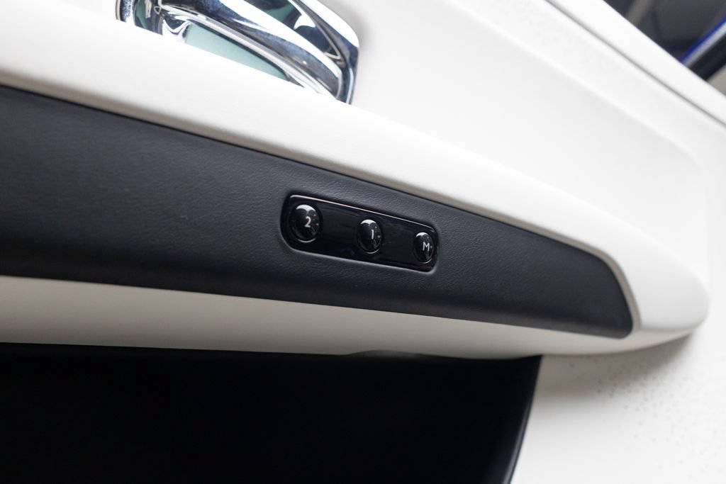 Used 2024 Rolls-Royce Spectre w/ Spectre Launch Package AWD/4WD image 45