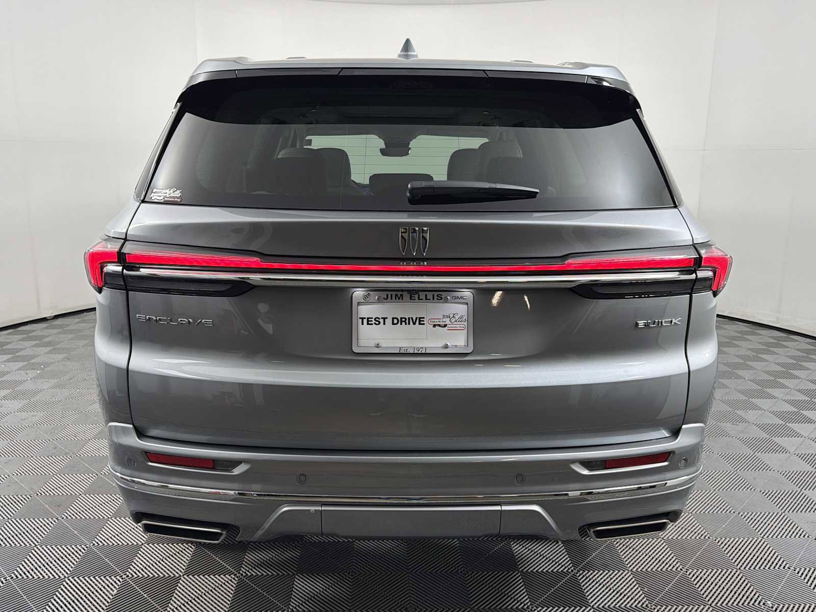 New 2026 Buick Enclave Avenir w/ Super Cruise Package FWD image 5