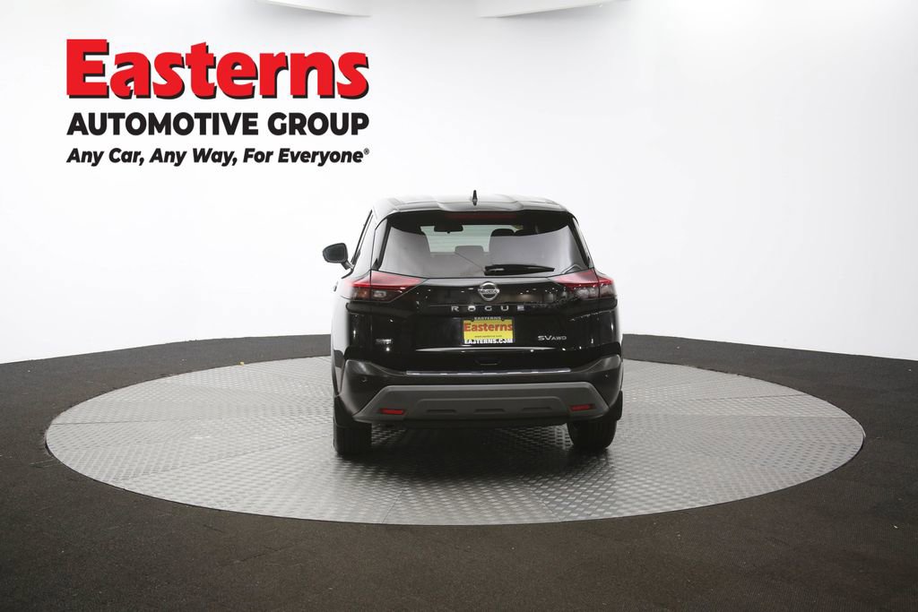 Used 2021 Nissan Rogue SV image 34