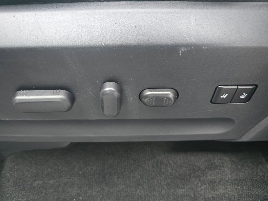 Used 2016 Ford Expedition Max Limited image 21