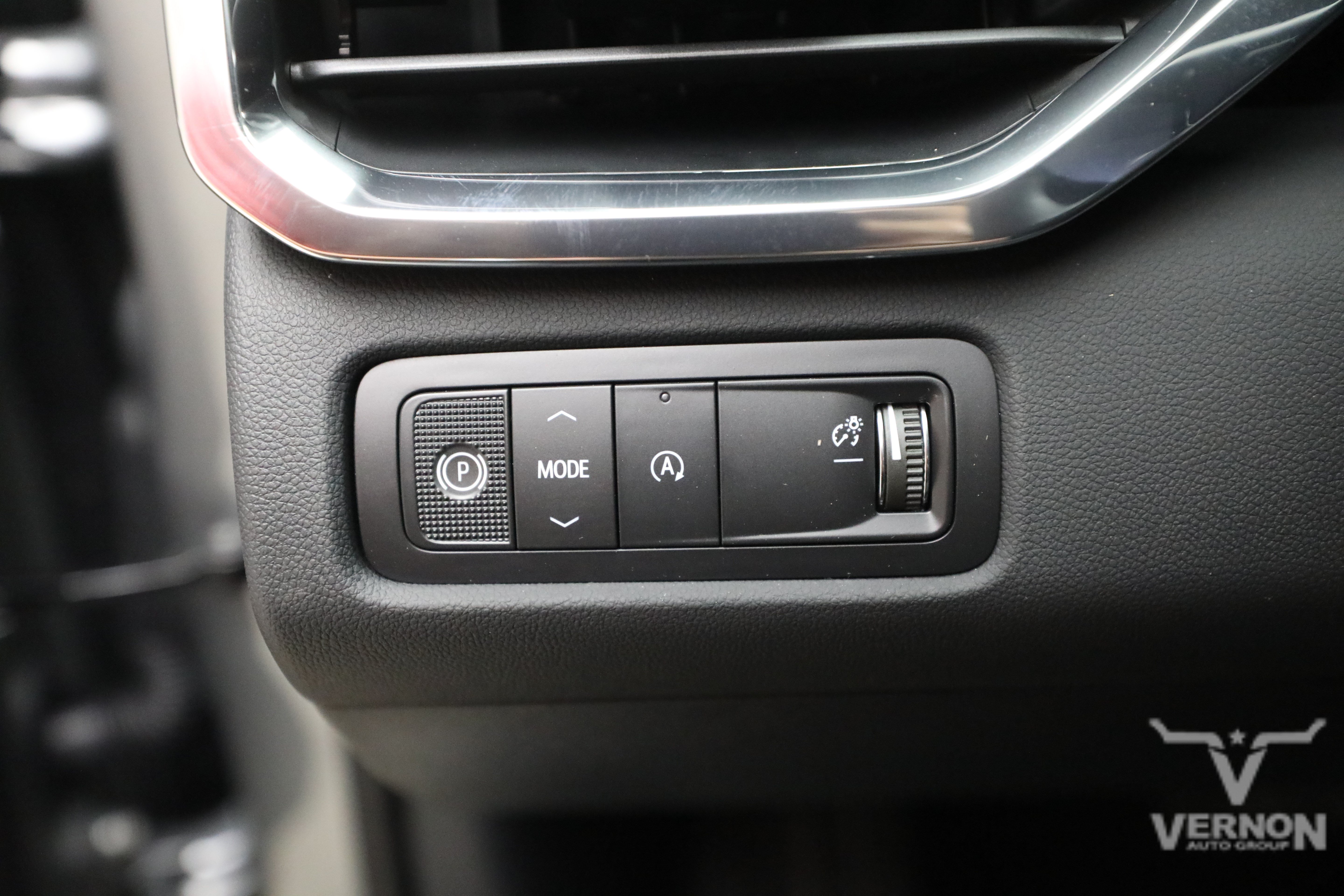 New 2027 GMC Acadia Elevation FWD image 16