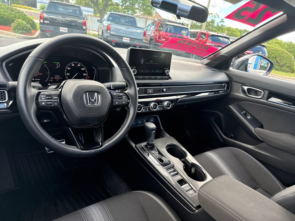 Certified 2025 Honda Civic Sport image 24