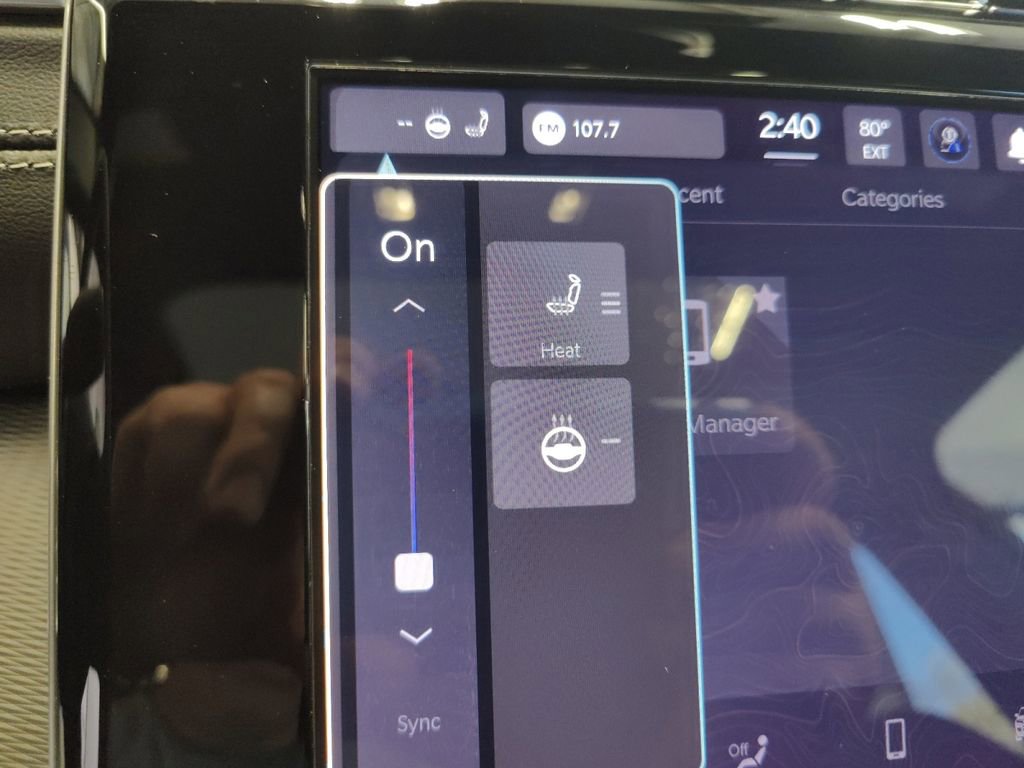 New 2025 Jeep Grand Cherokee L Laredo w/ Luxury Tech Group I image 24