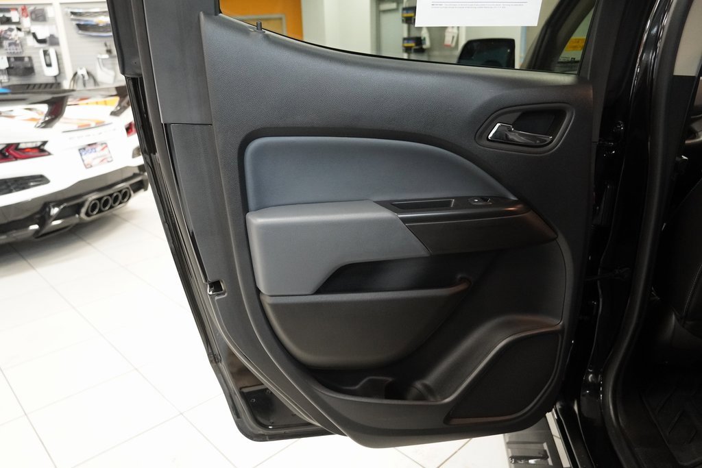 Used 2022 Chevrolet Colorado Z71 w/ Safety Package image 18