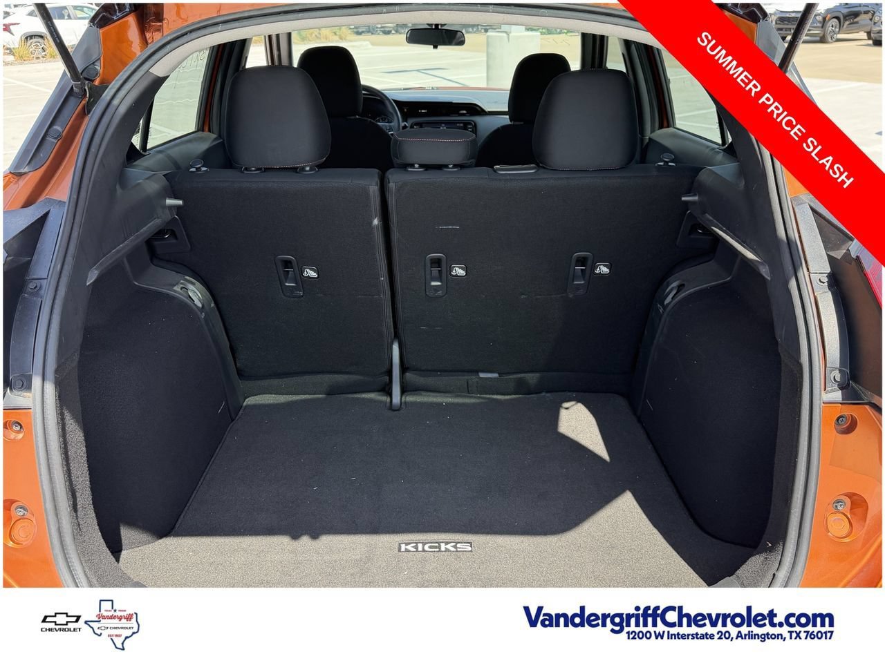 Used 2023 Nissan Kicks SR FWD image 26