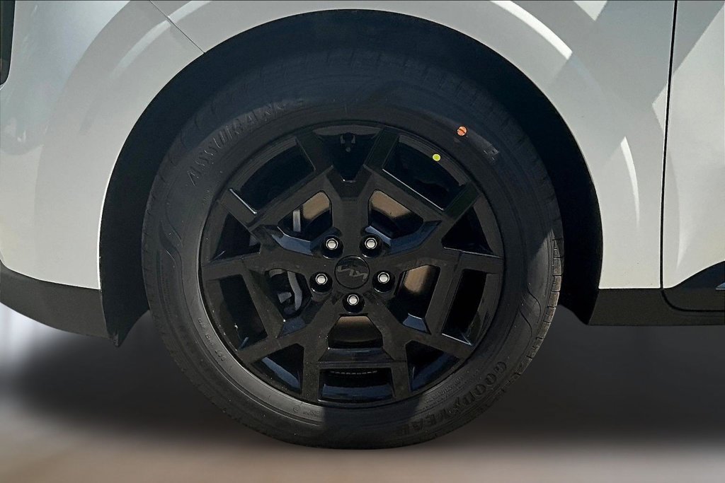 New 2027 Kia Carnival EX FWD image 13
