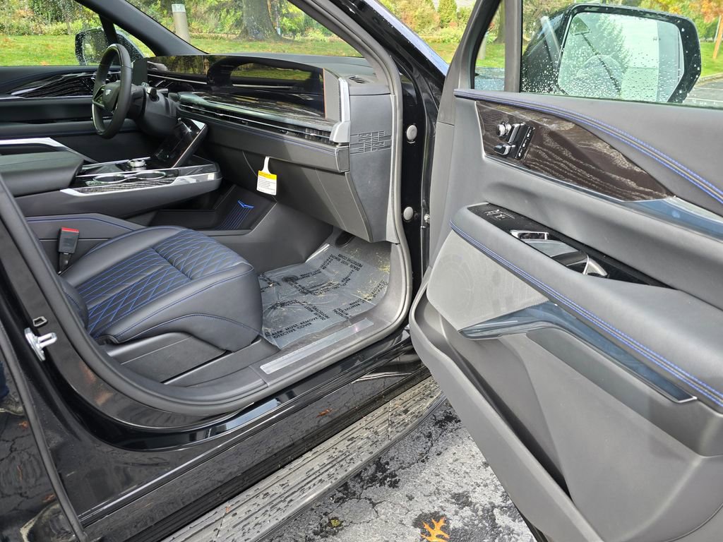 New 2026 Cadillac Escalade IQL Sport 1 image 10