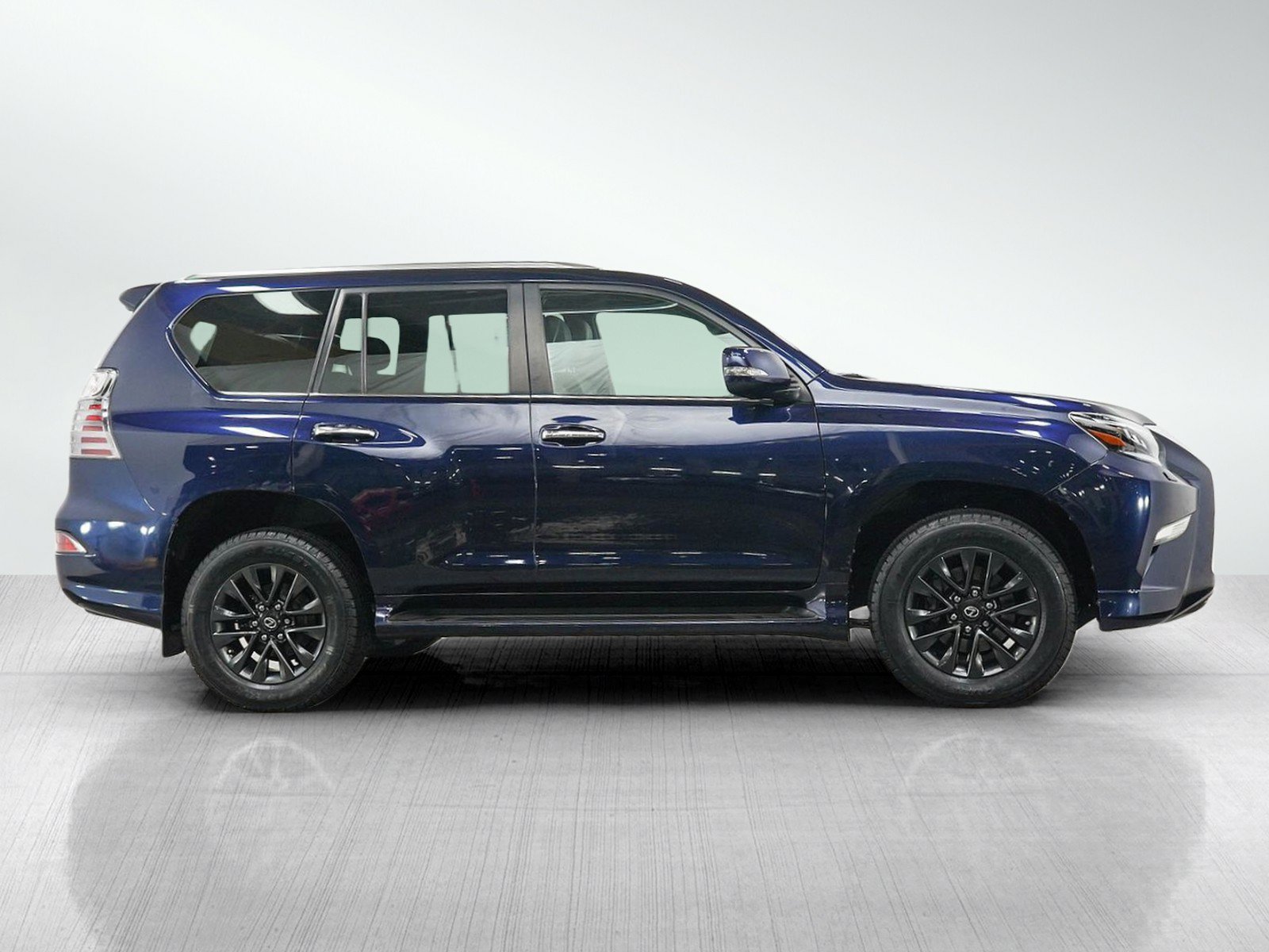 Used 2022 Lexus GX 460 Premium w/ Premium Plus Package AWD/4WD image 6